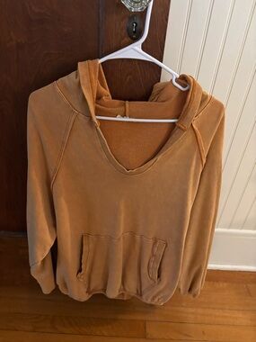 easel Washed  V‑Neck Hoodie Sweatshirt